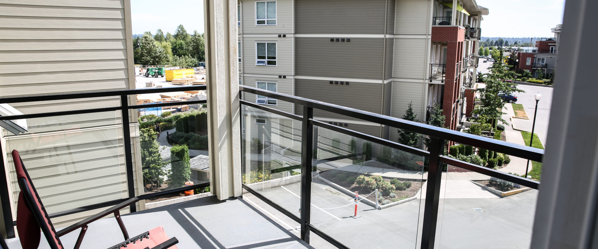 Langley Willoughby Heights Beautiful 2bed 2Bath Apartment