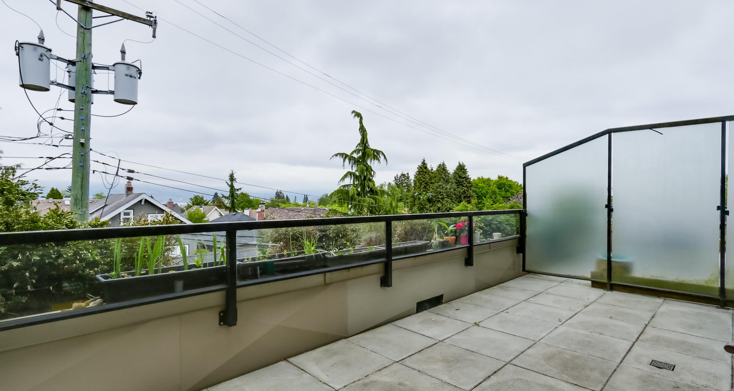 Spectacular ocean and mountain view Condo in Vancouver’s most coveted locations Point Grey