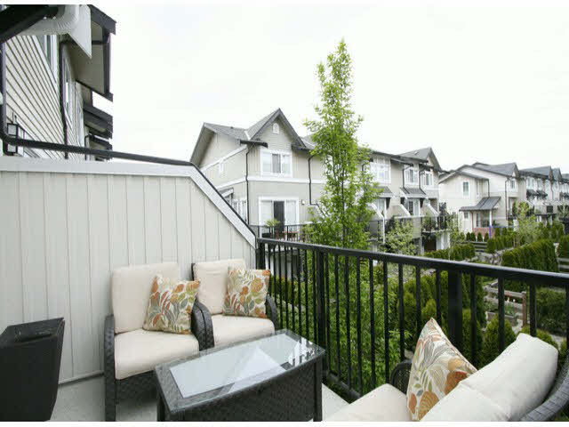 Great Townhouse for rent (South Surrey) FURNISHED