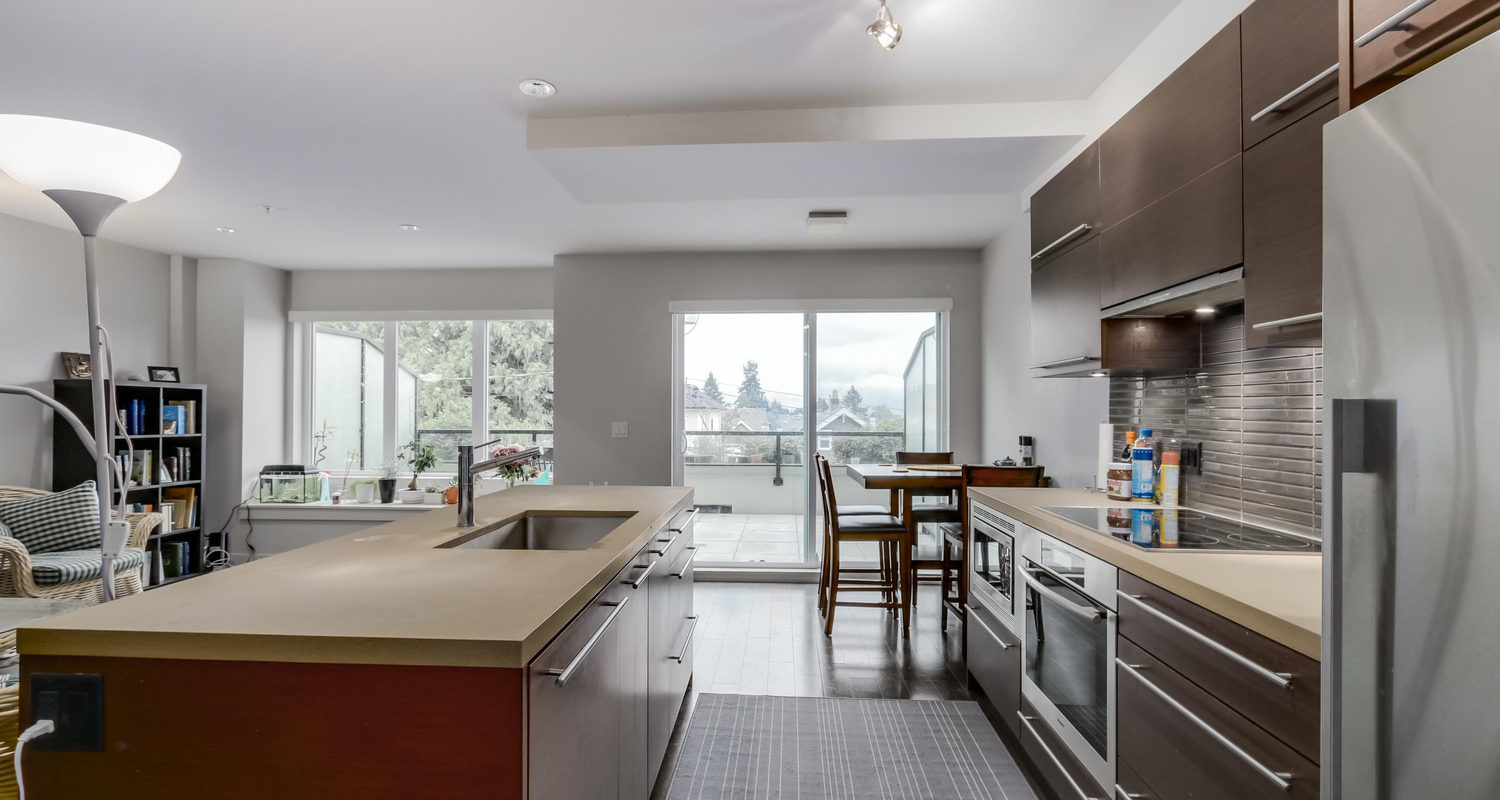 Spectacular ocean and mountain view Condo in Vancouver’s most coveted locations Point Grey