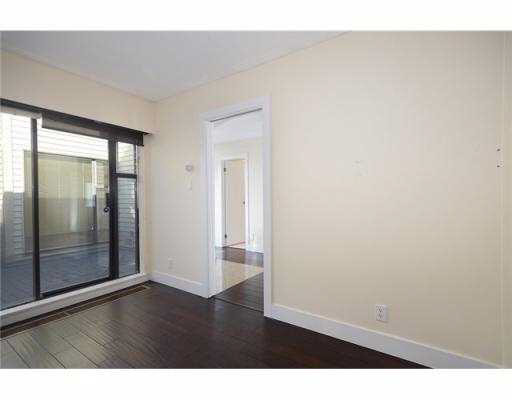 West Vancouver spectacular Ocean City View condo with 2 parking 2 storage！