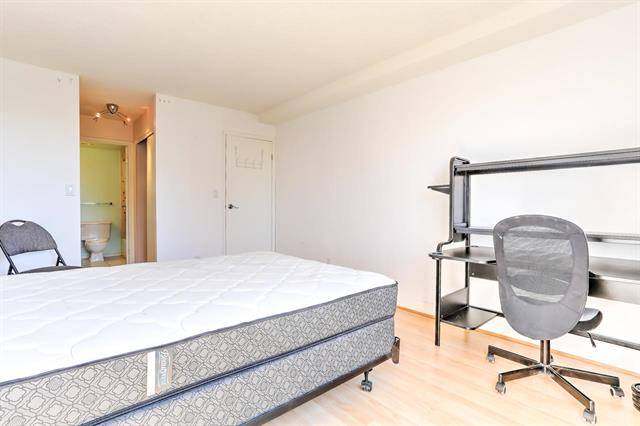 Burnaby South Highgate Condo with 2br 2ba near Metrotown for Rent!