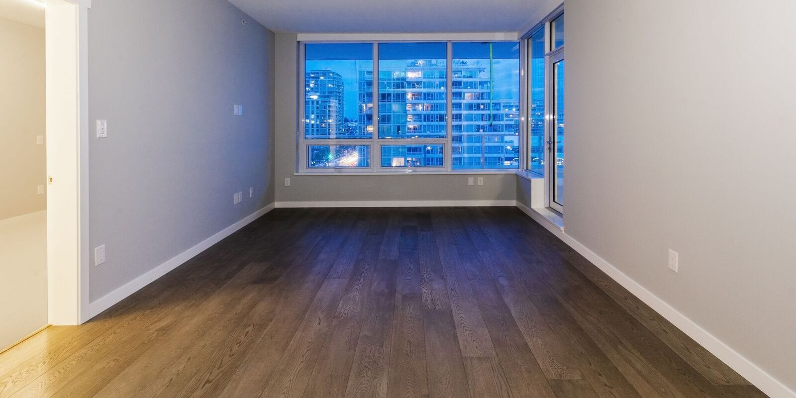 Contemporary NEW Condo in the heart of Lower Lonsdale with Ocean View