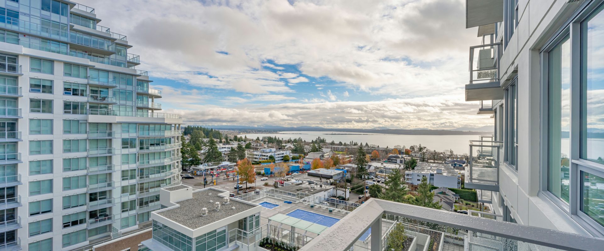 Brand New 2br 2ba Condo in White Rock with Wonderful Views of the Sea!