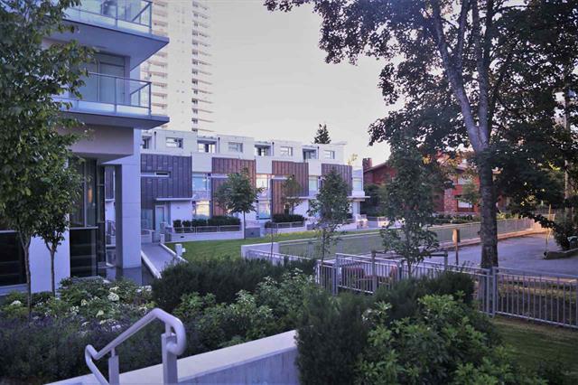 【South Burnaby / Metrotown】High Floor Luxury 2br 2ba Apartment with Incredible City View
