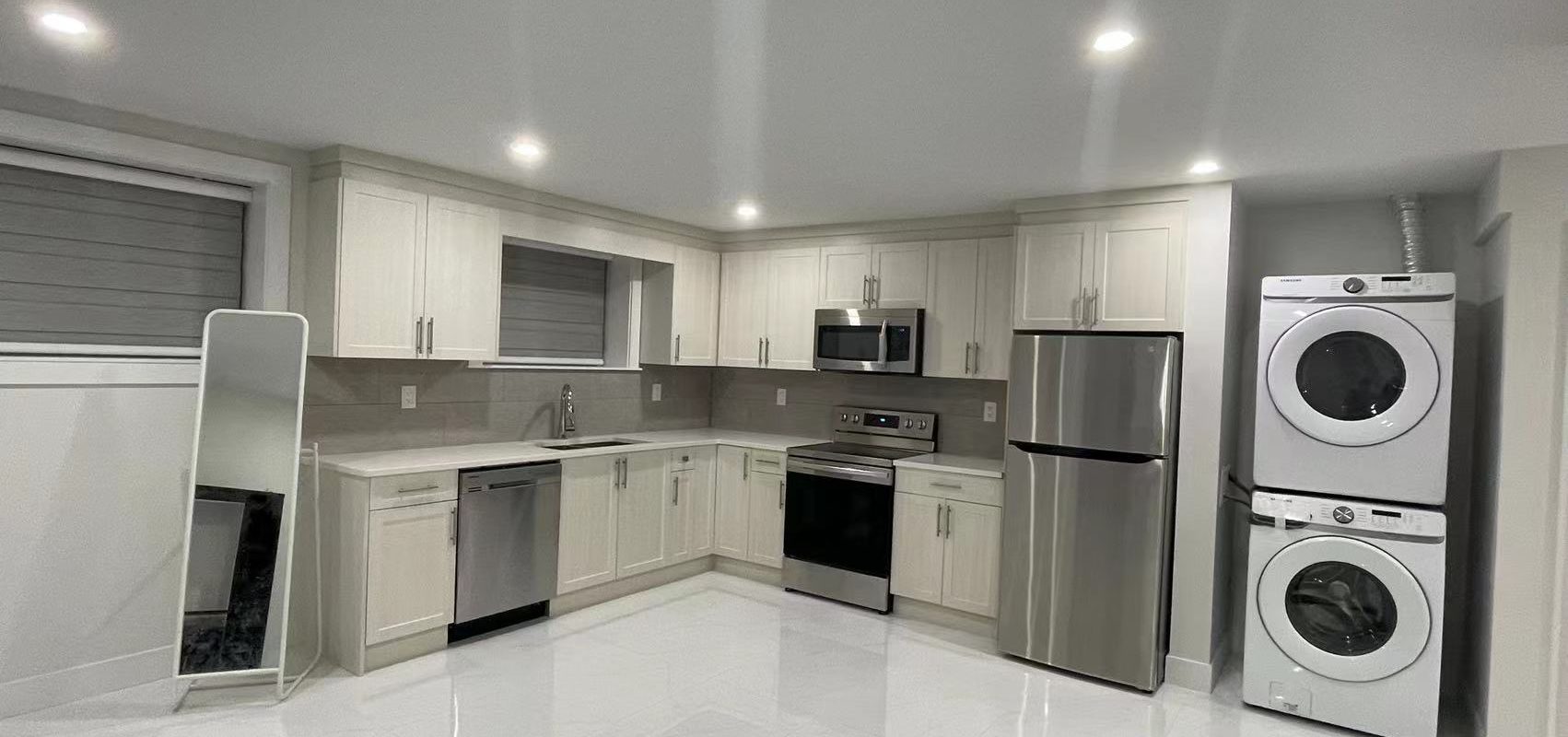 All Utilities Include! Brand New Appliance West Coquitlam 2br Suite