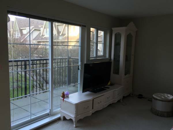 Furnished Townhouse in McLennan North for Rent