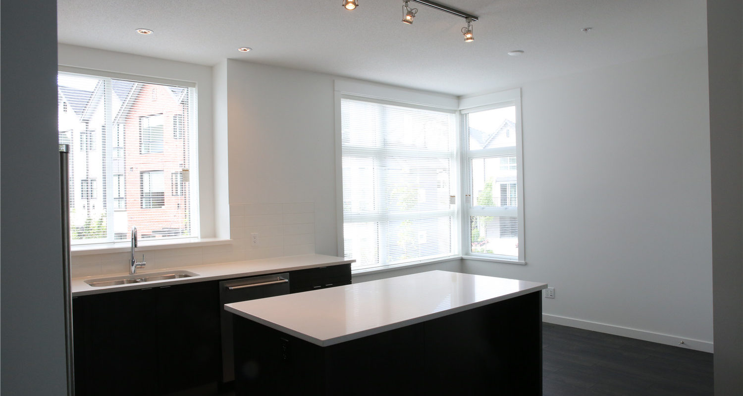 Coquitlam Brand New 4bdrm Townhouse with Large Floor Area