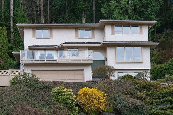 West Vancouver Caulfeild outstanding 3br 3ba House for rent!