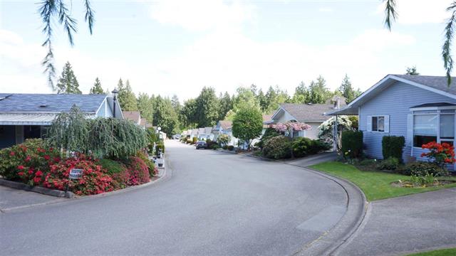 Great 1 Story townhouse in Surrey