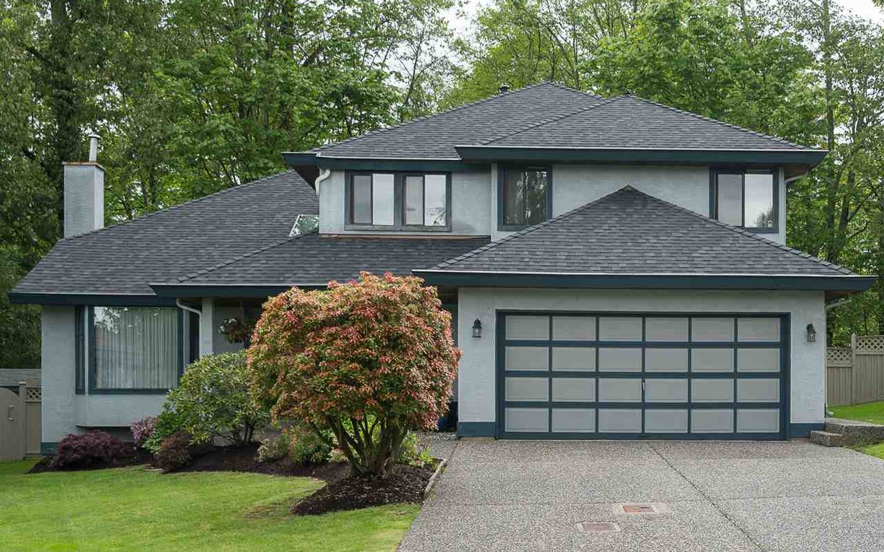 Beautiful 5Bed 3Bath House in Surrey!