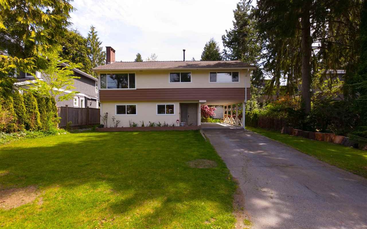 North Vancouver Golden Location 3br 2ba House for sale!