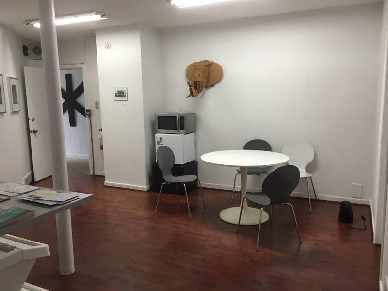 OFFICE-Great Corner Unit Located at Busy Kingsway