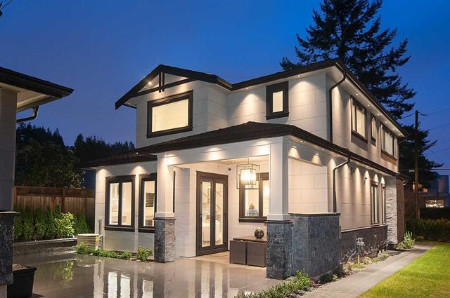 West Vancouver Luxurious Home in West Vancouver for rent!