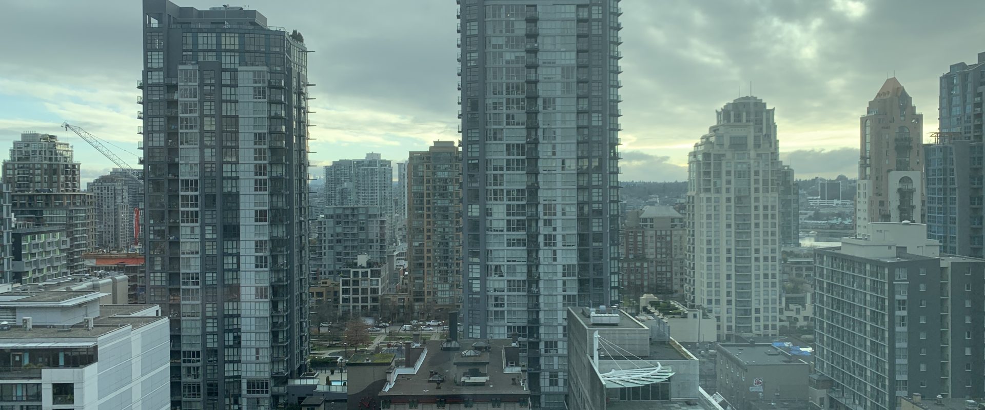 【Downtown】温哥华市中心两室两卫城景高级公寓出租