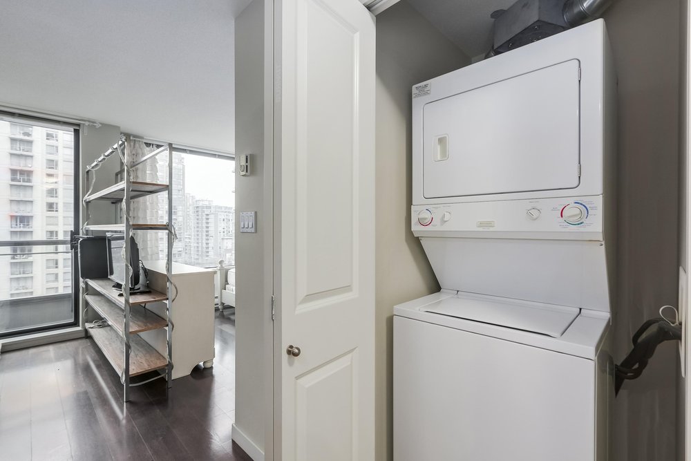Vancouver West Central Location spacious and functional Studio