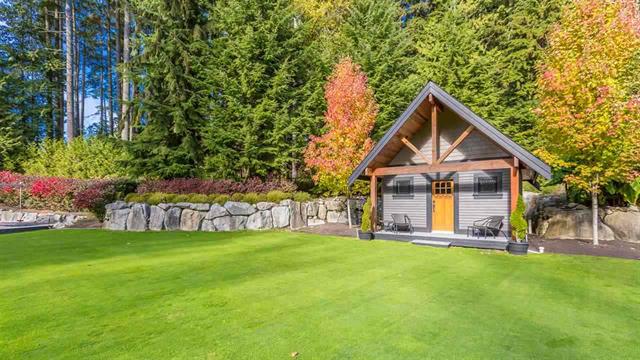 Luxury house with 5br+7ba in Port Moody for sale