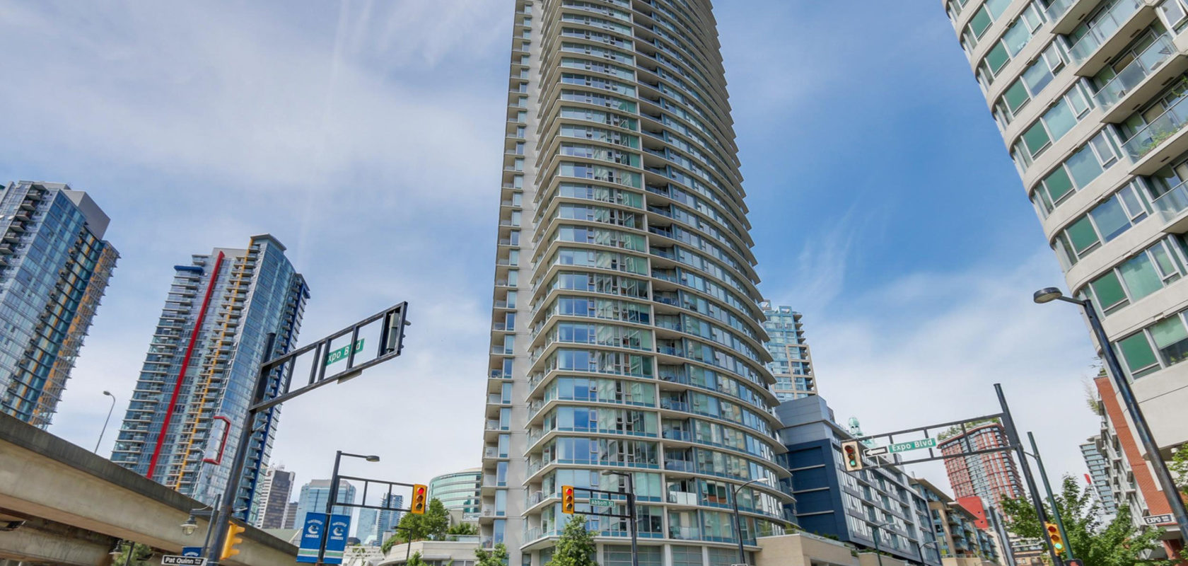 Vancouver Coal Harbour amazing location 2br 2ba condo for rent!