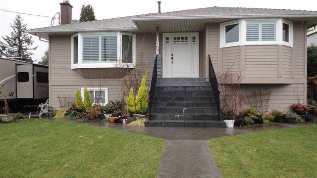 Central Coquitlam location 5br 2ba beautiful House for rent!