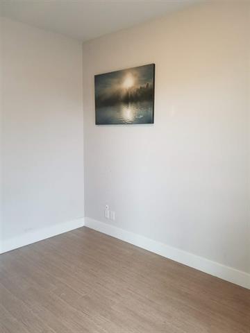 Located in Langley Bright and modern 1 Bed & 1 Bath condo for rent!