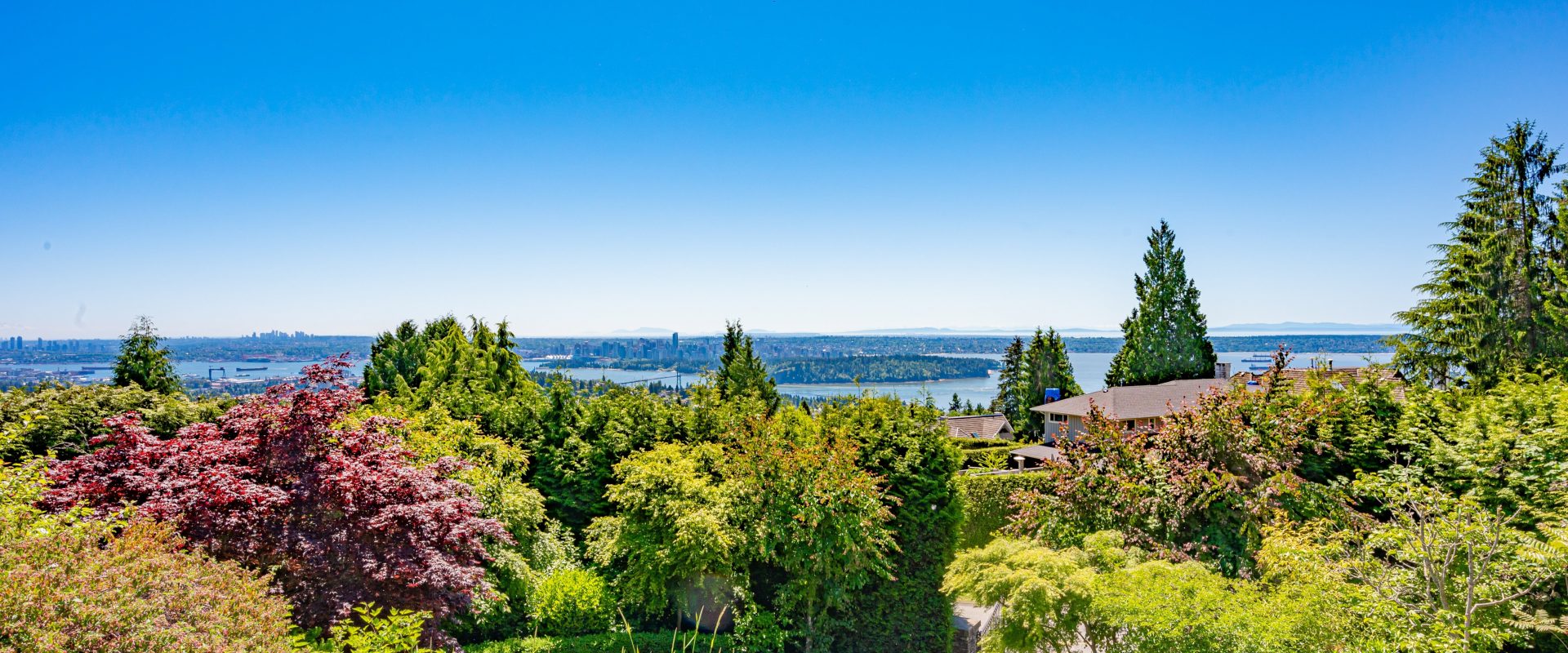 【West Vancouver】Chartwell Gorgeous ocean & city view Luxury House For Rent